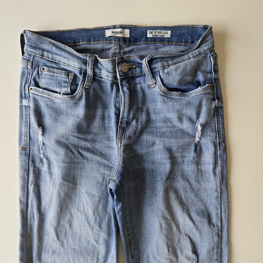 Kensie The Effortless Skinny Crop Light Blue Skinny Jeans - Picture 5 of 14